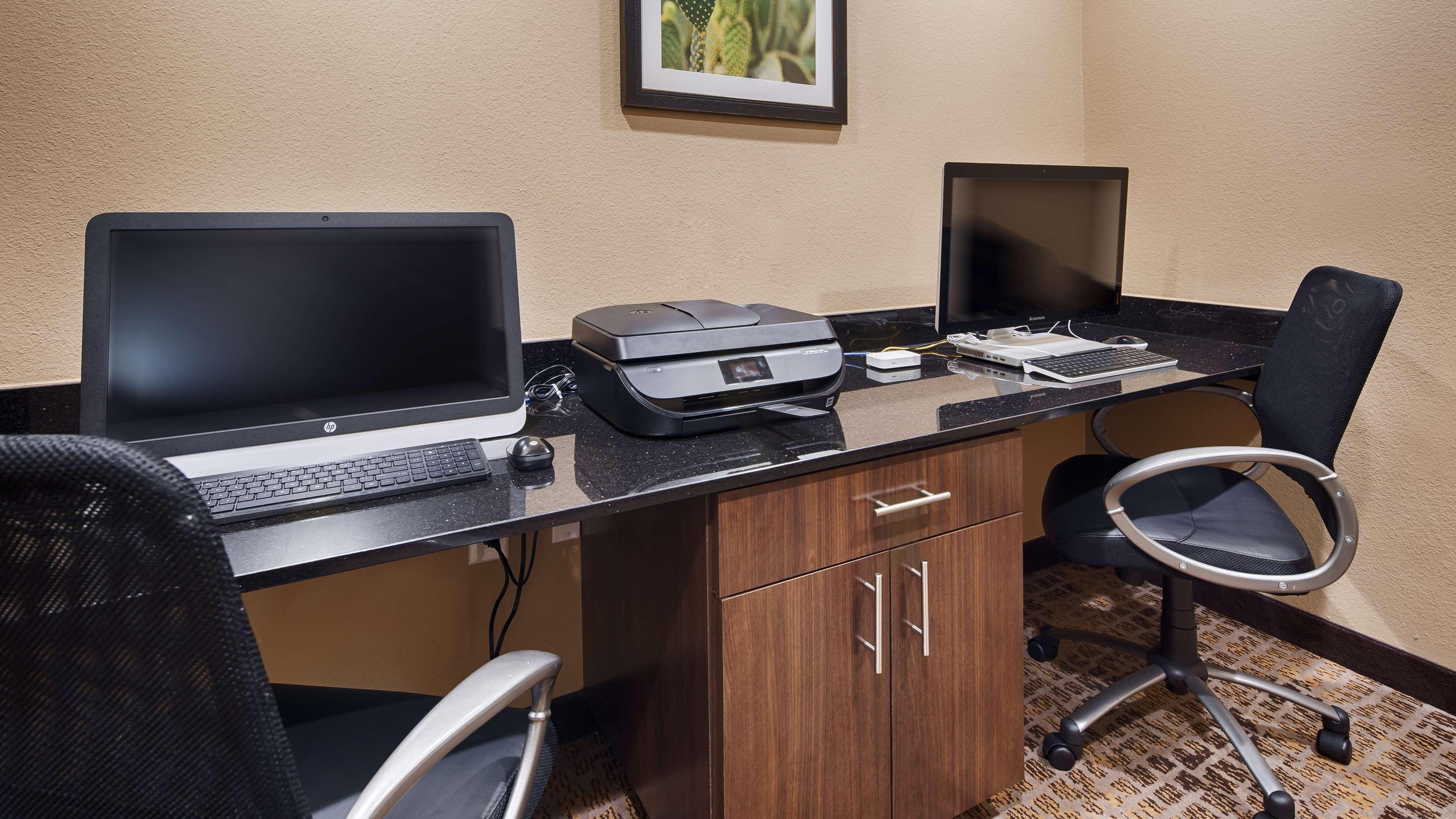 Best Western Plus Elmendorf Hotel San Antonio Hotel Luaran gambar