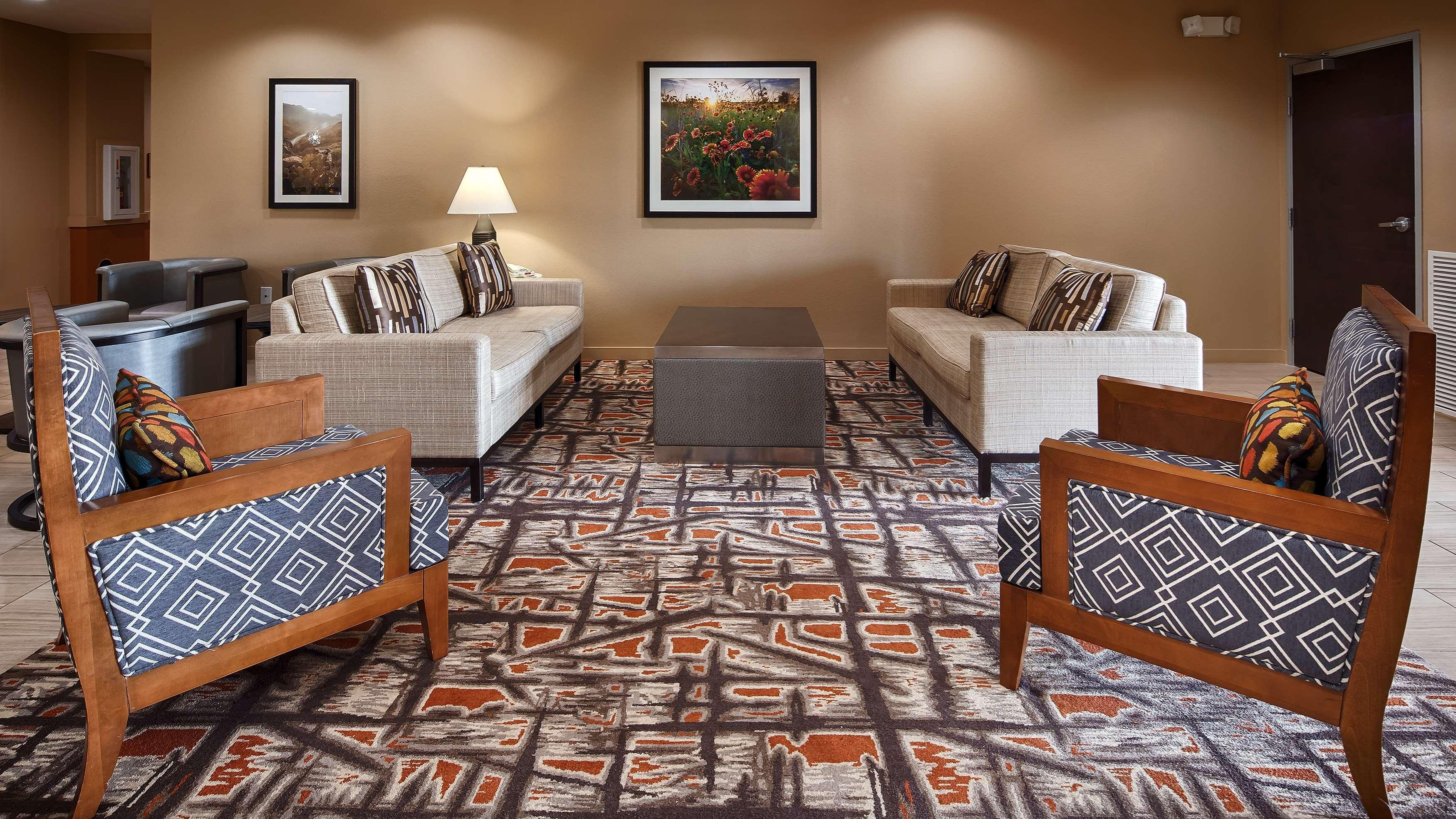 Best Western Plus Elmendorf Hotel San Antonio Hotel Luaran gambar