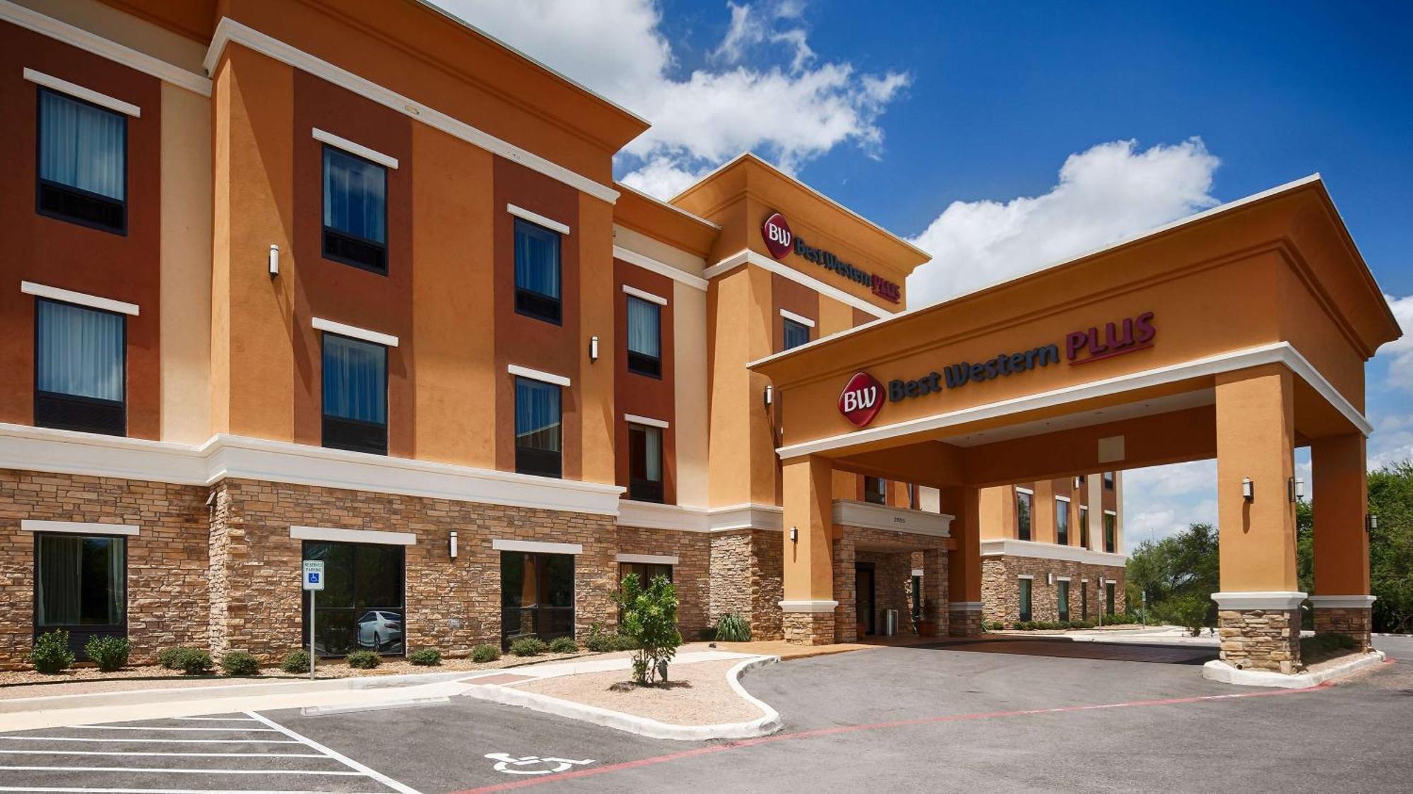 Best Western Plus Elmendorf Hotel San Antonio Hotel Luaran gambar